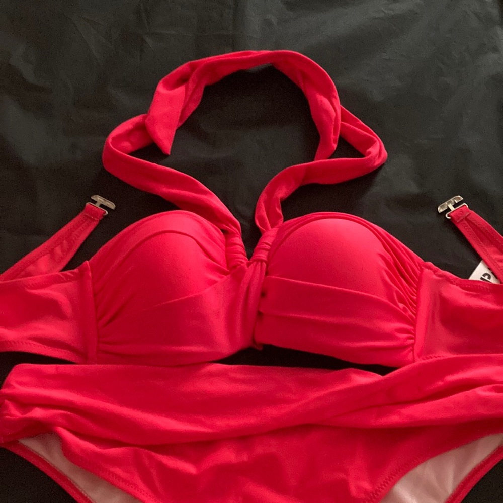 Apparel America swim suit  size X-Large